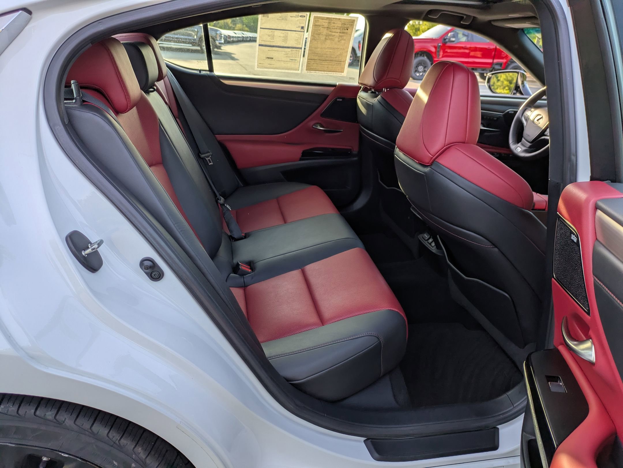 Used 2022 Lexus ES 350 F Sport w/ Accessory Package 2 FWD image 37