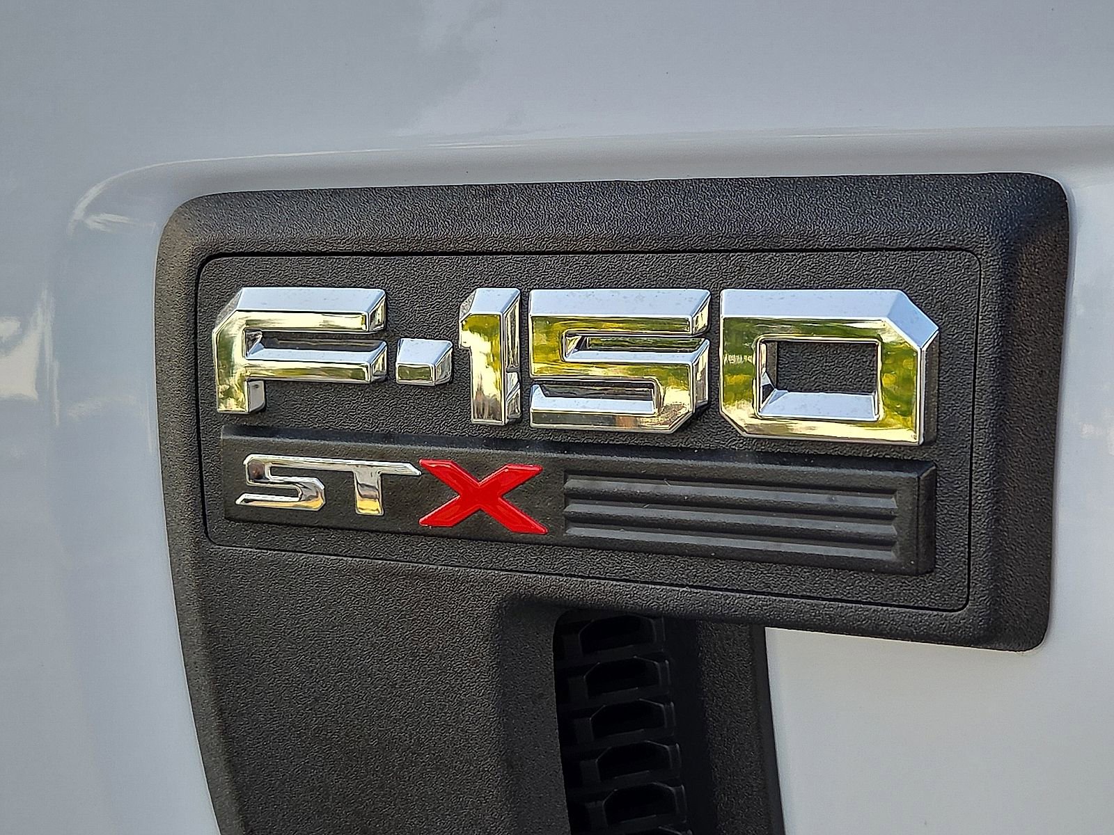 Certified 2021 Ford F150 XL w/ STX Appearance Package image 9