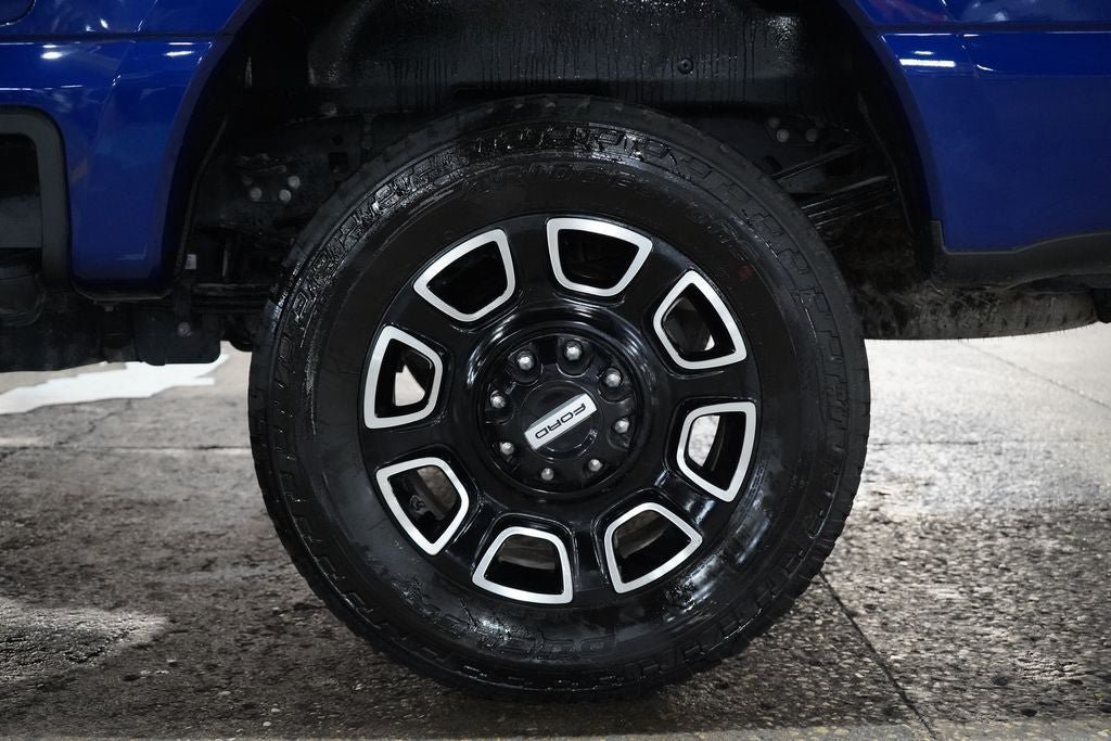 Certified 2026 Ford F350 Platinum AWD/4WD image 33