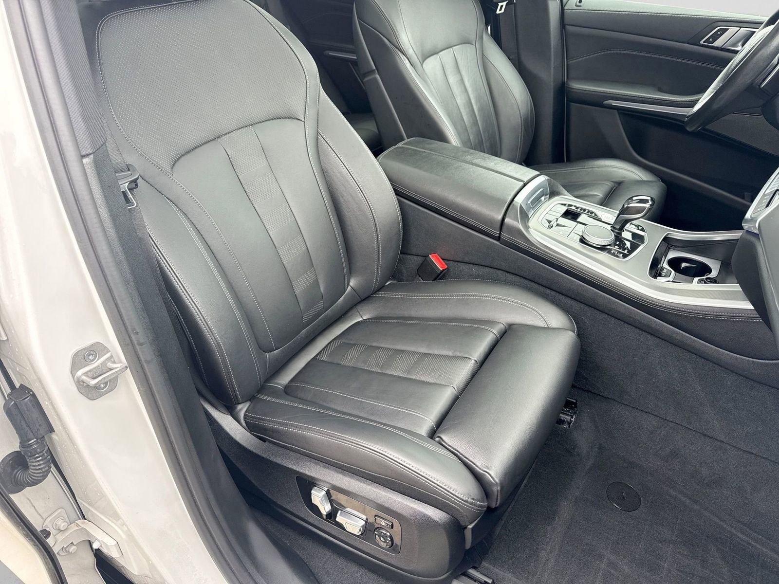 Used 2021 BMW X5 xDrive40i image 22