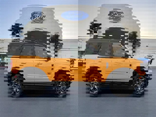 Certified 2023 Ford Bronco Sport Badlands w/ Premium Package image 2