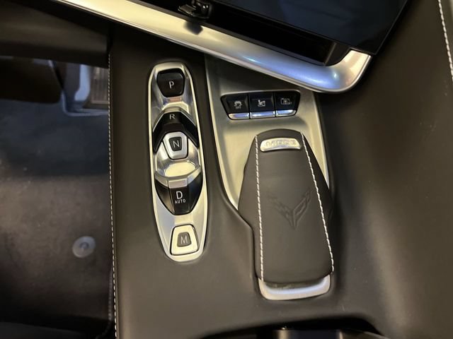 Used 2024 Chevrolet Corvette Stingray Premium Conv w/ Z51 Performance Package RWD image 11