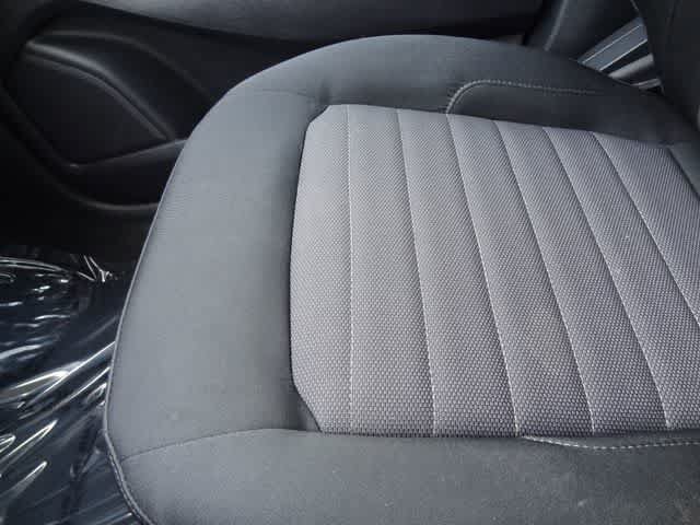 Certified 2021 Ford Edge SE FWD image 31