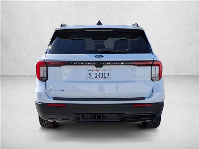 Certified 2025 Ford Explorer Active image 7
