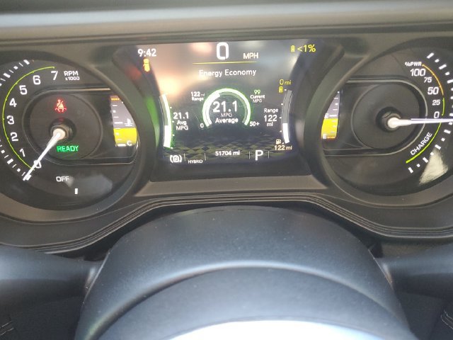 Used 2024 Jeep Wrangler Unlimited Sahara AWD/4WD image 9