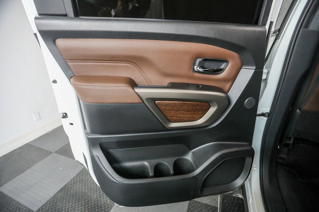 Used 2024 Nissan Titan Platinum Reserve w/ Moonroof Package image 22