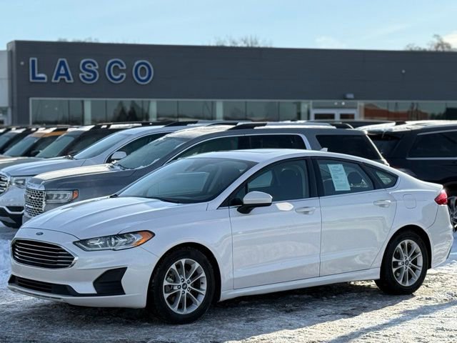 Certified 2020 Ford Fusion SE image 1