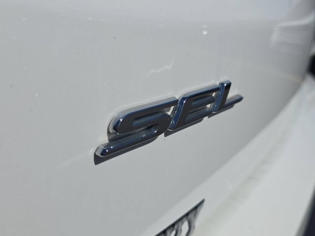 Certified 2023 Ford Edge SEL w/ Convenience Package AWD/4WD image 10