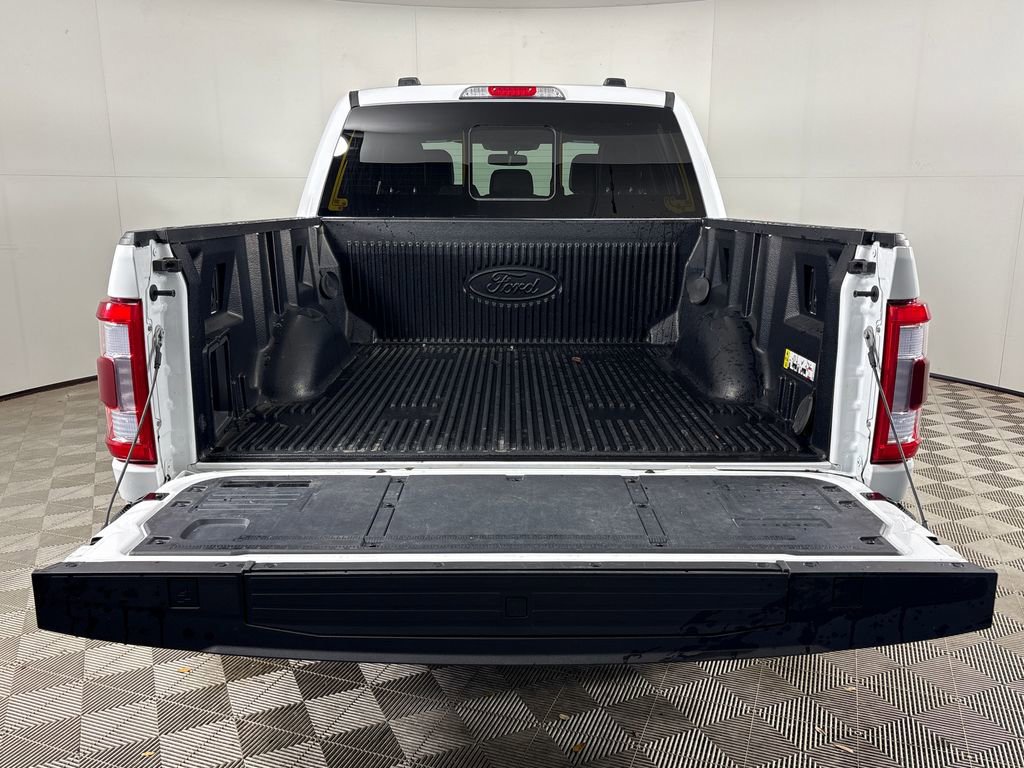 Certified 2023 Ford F150 Lariat w/ Equipment Group 502A High image 28