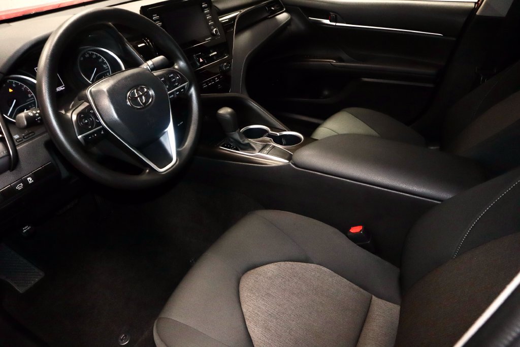Used 2024 Toyota Camry LE FWD image 22
