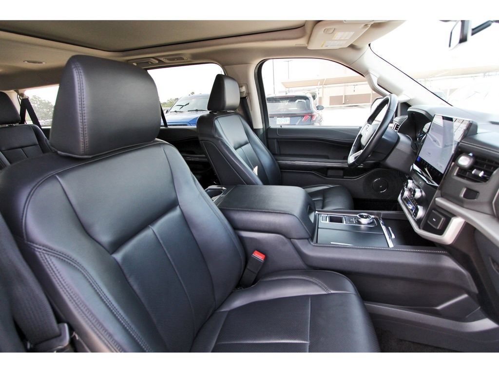 Certified 2023 Ford Expedition Max XLT RWD image 27