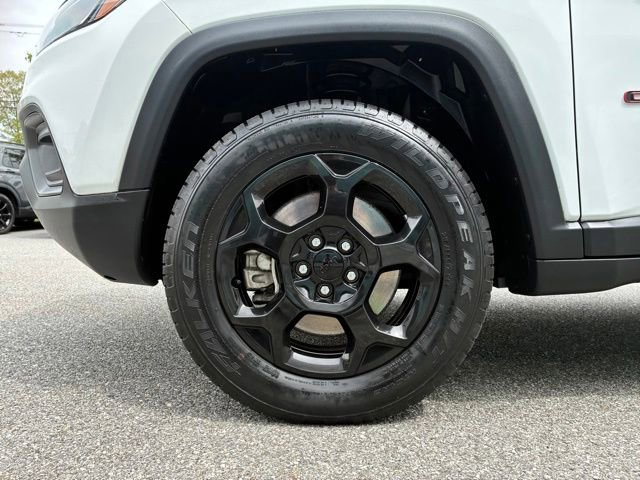 Used 2023 Jeep Compass Trailhawk AWD/4WD image 9