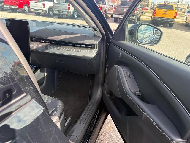 Certified 2025 Ford Mustang Mach-E Select image 28