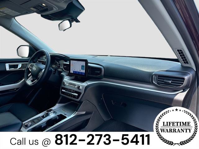 Certified 2023 Ford Explorer XLT w/ Equipment Group 202A AWD/4WD image 30