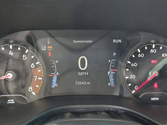 Used 2023 Jeep Compass Latitude w/ Sun and Sound Group AWD/4WD image 9