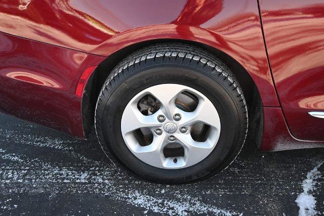 Used 2017 Chrysler Pacifica Touring-L Plus image 15