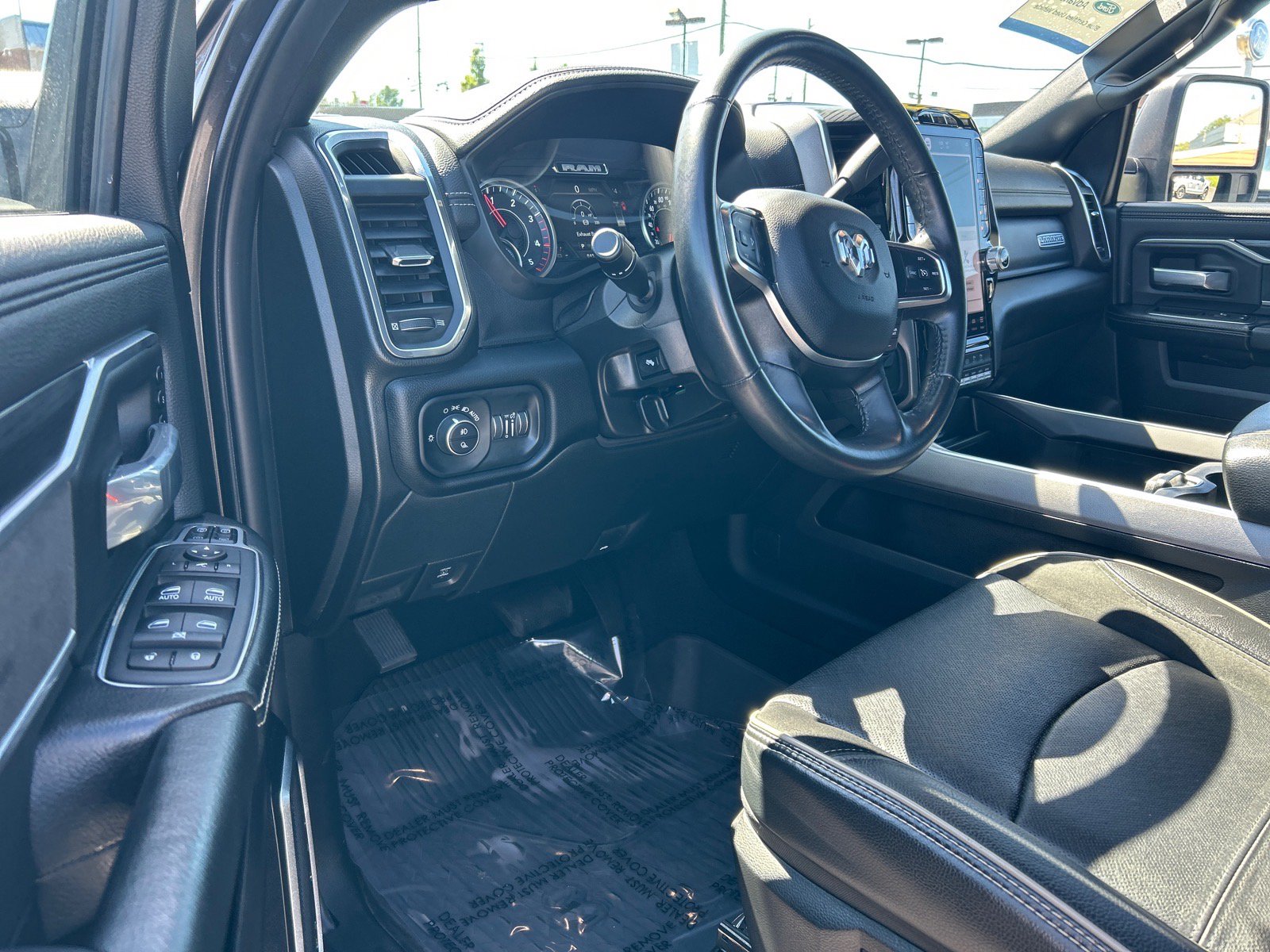 Used 2024 RAM 3500 Laramie w/ Night Edition AWD/4WD image 5