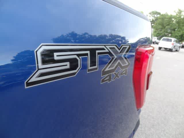 Certified 2022 Ford F150 XL w/ STX Black Appearance Package AWD/4WD image 43