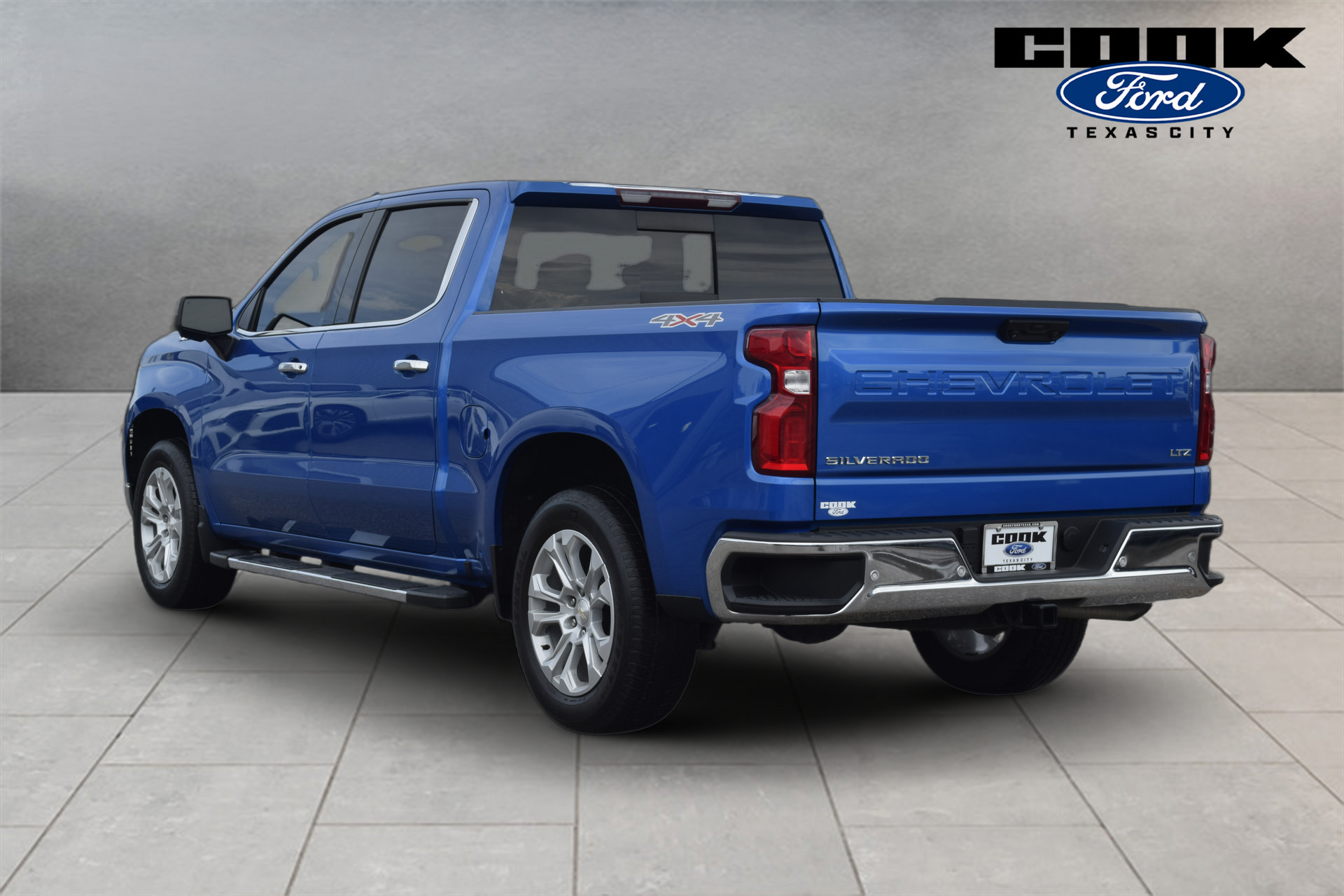Used 2022 Chevrolet Silverado 1500 LTZ w/ LTZ Premium Package AWD/4WD image 4