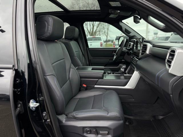 Used 2025 Toyota Tundra Platinum image 40