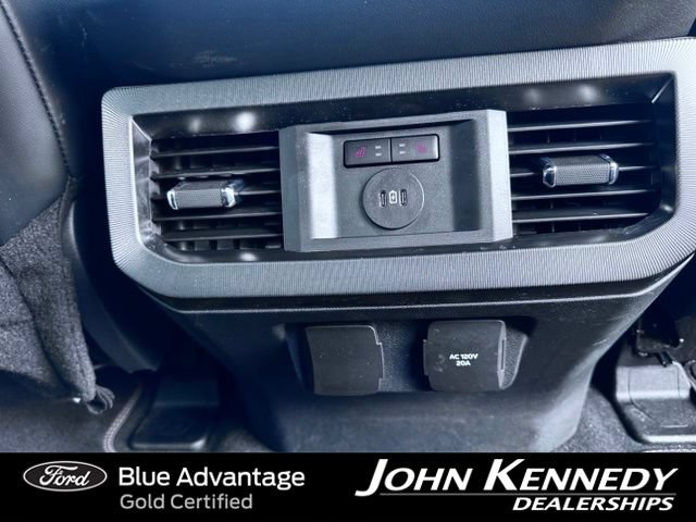 Certified 2024 Ford F350 Platinum w/ FX4 Off-Road Package AWD/4WD image 38