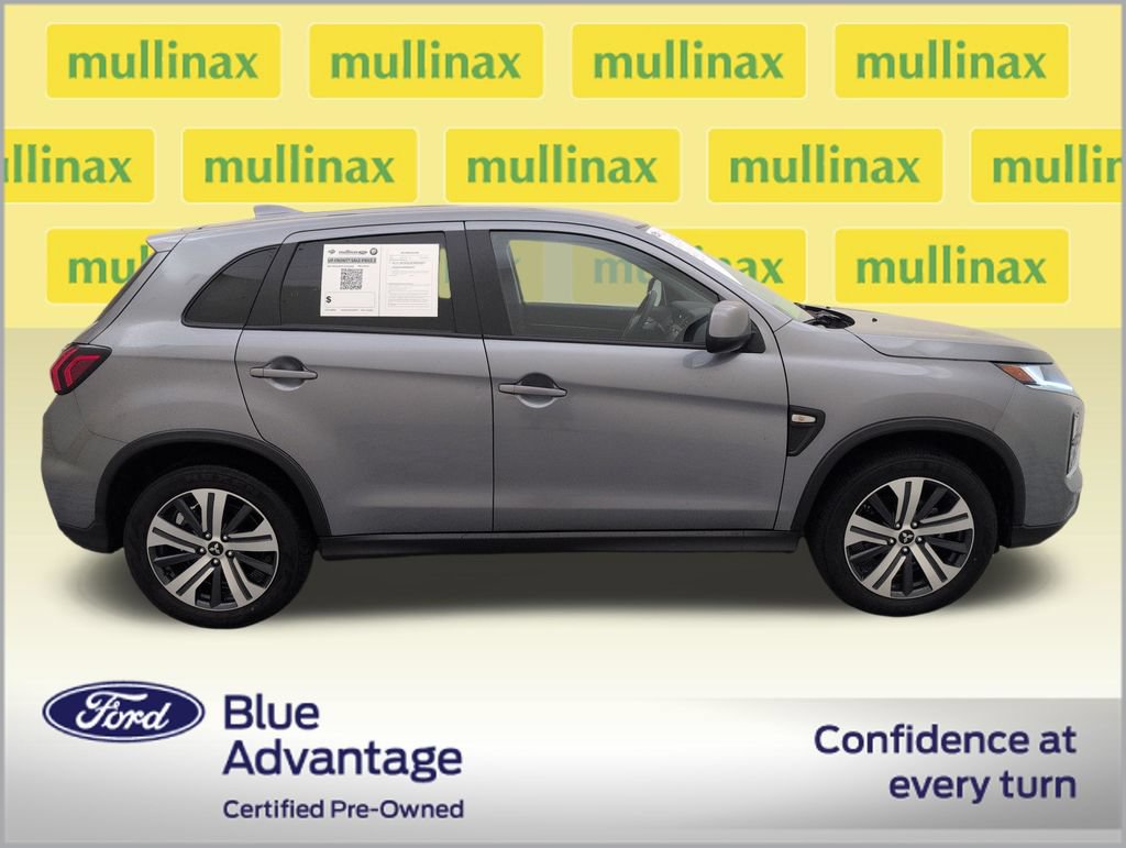 Used 2025 Mitsubishi Outlander Sport ES AWD/4WD image 2