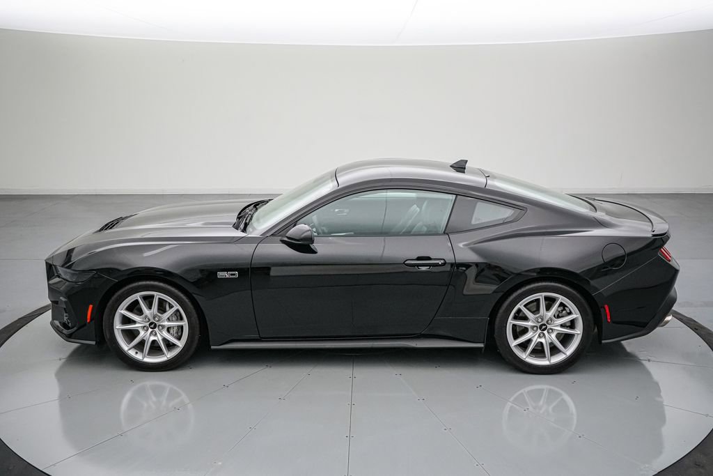 Certified 2025 Ford Mustang GT Premium RWD image 8