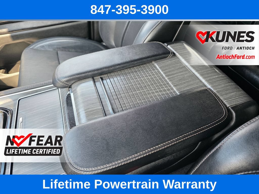Used 2024 Jeep Wagoneer L Series II w/ Flexible Seating Group AWD/4WD image 48