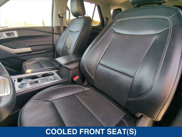 Certified 2021 Ford Explorer Limited w/ Hybrid Equipment Group 310A AWD/4WD image 20