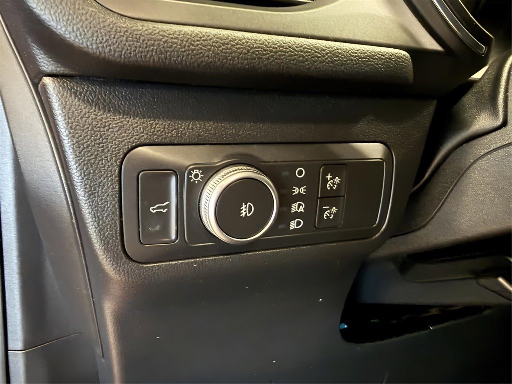 Certified 2021 Ford Escape Titanium image 17