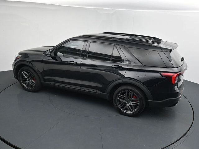 Certified 2025 Ford Explorer ST AWD/4WD image 29