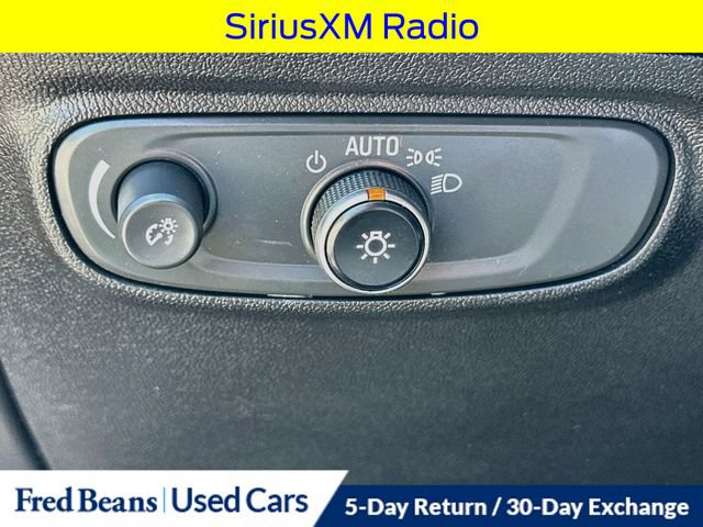 Used 2019 Chevrolet Equinox LT AWD/4WD image 13