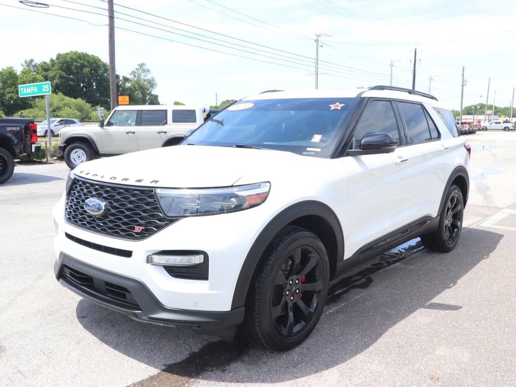 Certified 2023 Ford Explorer ST w/ Equipment Group 401A AWD/4WD image 3
