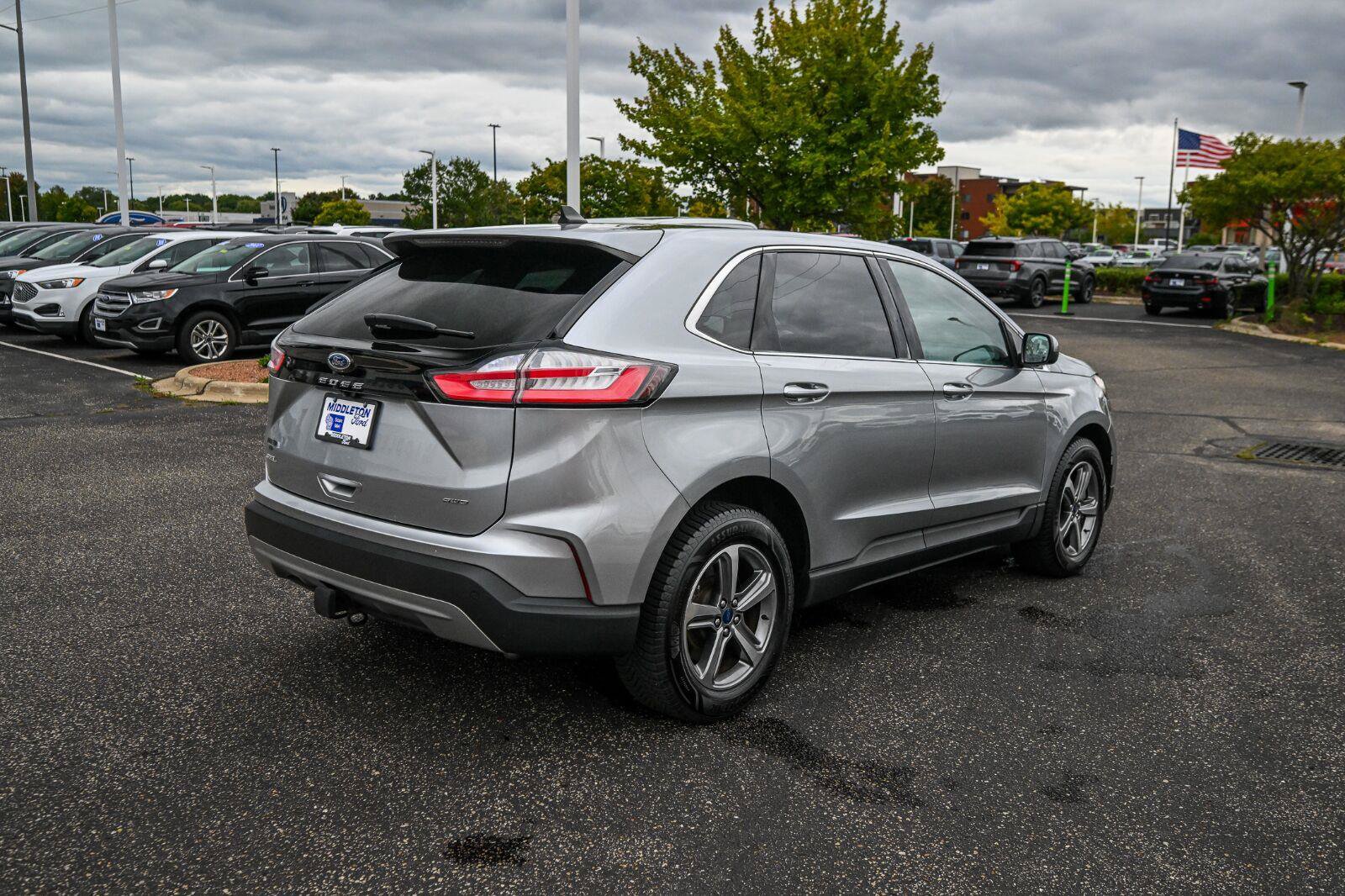 Certified 2022 Ford Edge SEL w/ Convenience Package AWD/4WD image 5