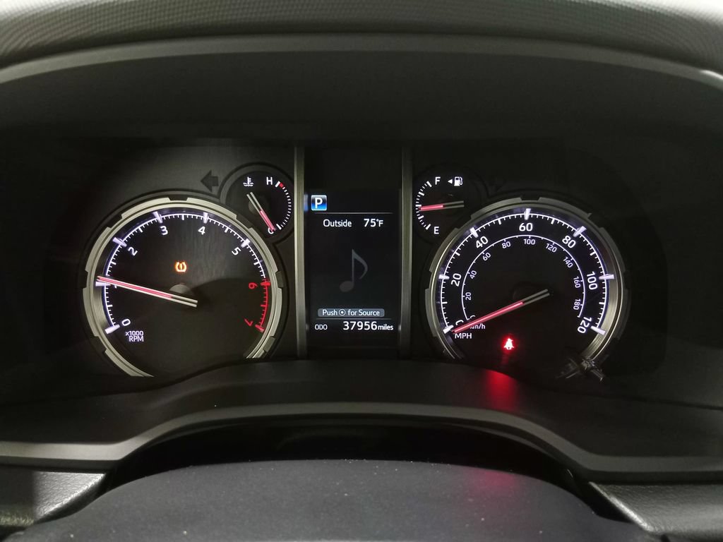 Used 2023 Toyota 4Runner TRD Off-Road Premium w/ Off Road Premium Plus Package AWD/4WD image 20