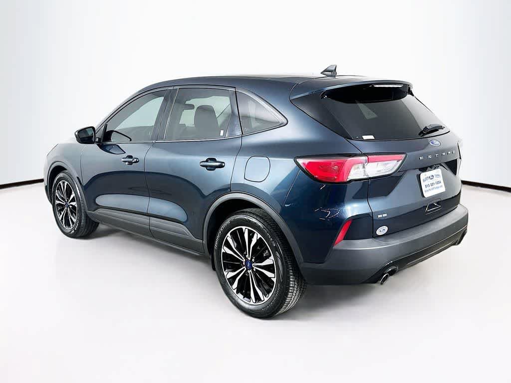 Certified 2022 Ford Escape SE w/ SE Sport Appearance Package FWD image 4