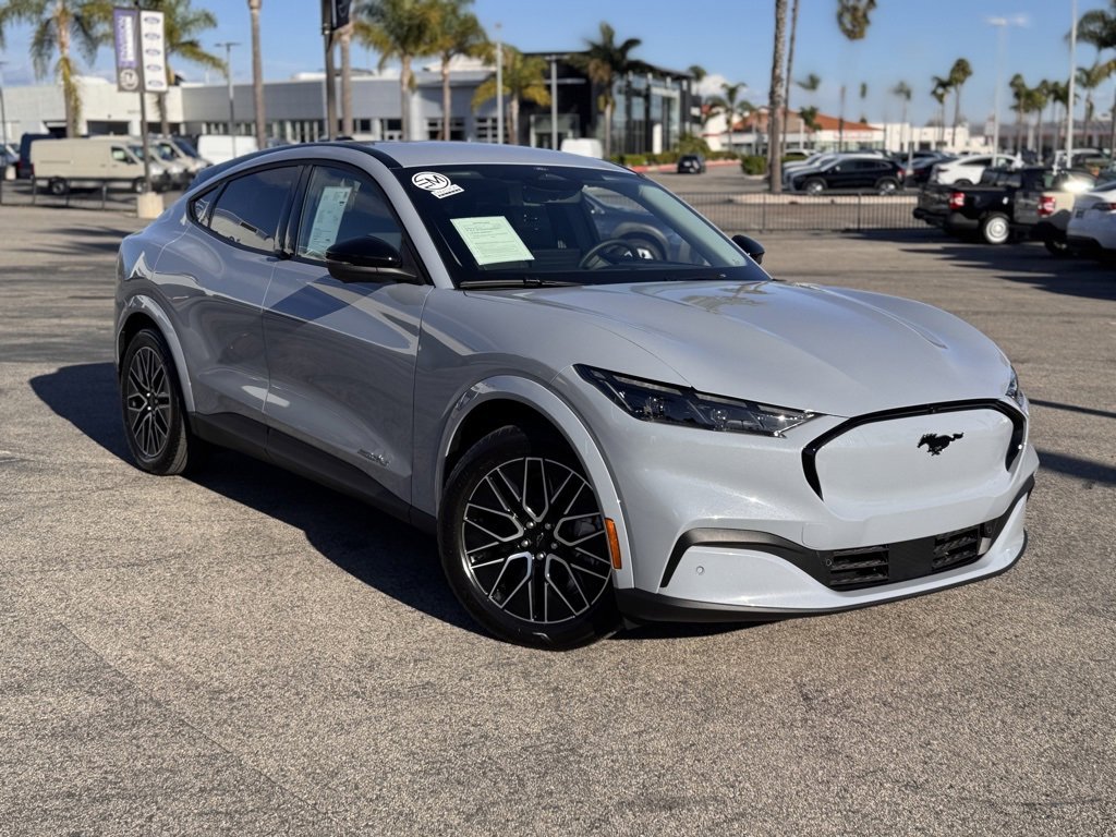 Certified 2025 Ford Mustang Mach-E Premium image 2