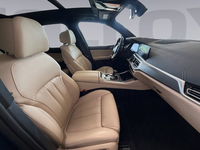Used 2022 BMW X5 xDrive45e w/ Luxury Seating Package AWD/4WD image 17