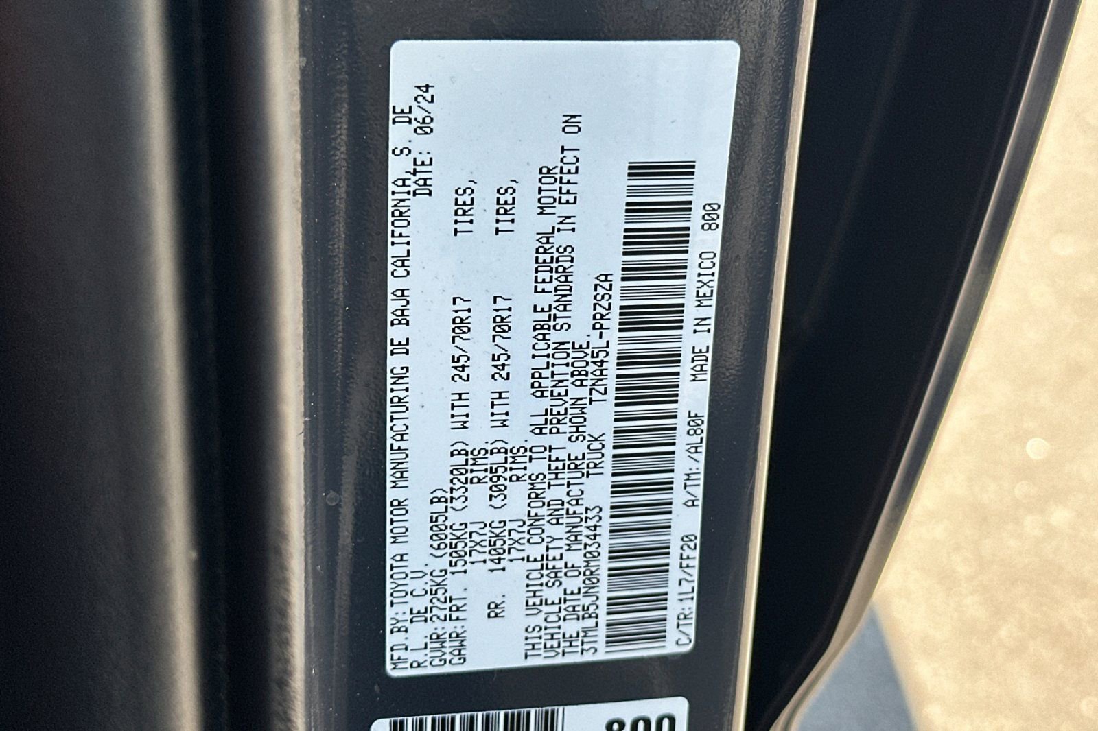 Used 2024 Toyota Tacoma SR5 AWD/4WD image 28