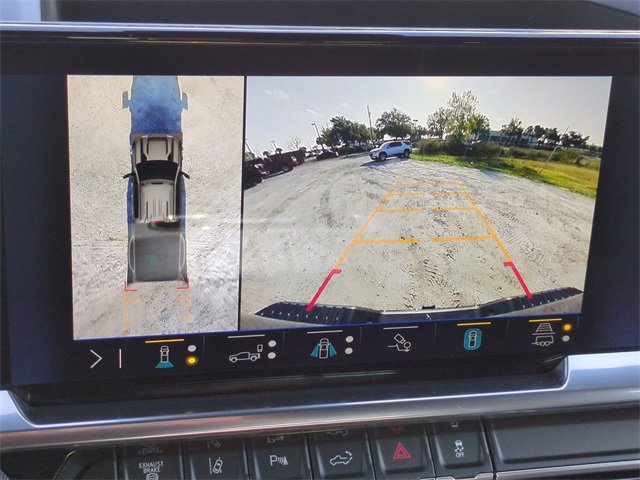 Used 2024 Chevrolet Silverado 3500 High Country w/ Technology Package image 20