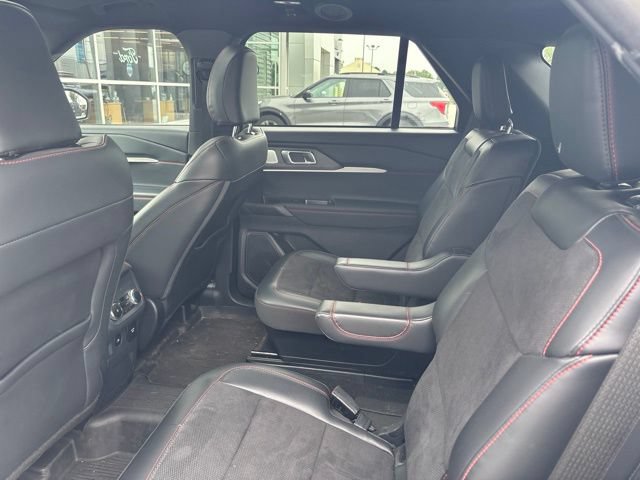 Certified 2025 Ford Explorer ST w/ Sun And Sound Package AWD/4WD image 16