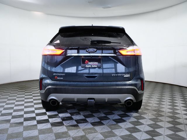 Certified 2019 Ford Edge Titanium w/ Cold Weather Package AWD/4WD image 5