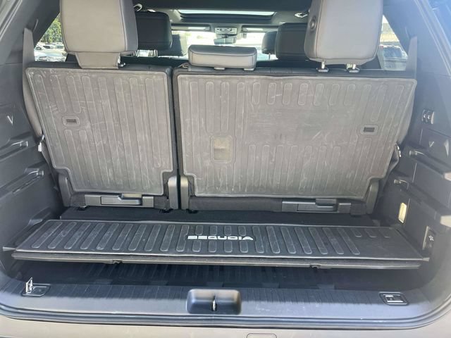 Used 2025 Toyota Sequoia Platinum AWD/4WD image 12