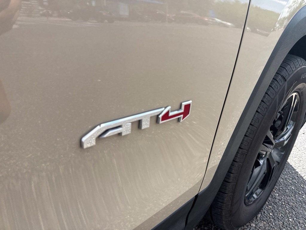 Used 2022 GMC Terrain AT4 w/ Tech Package AWD/4WD image 7