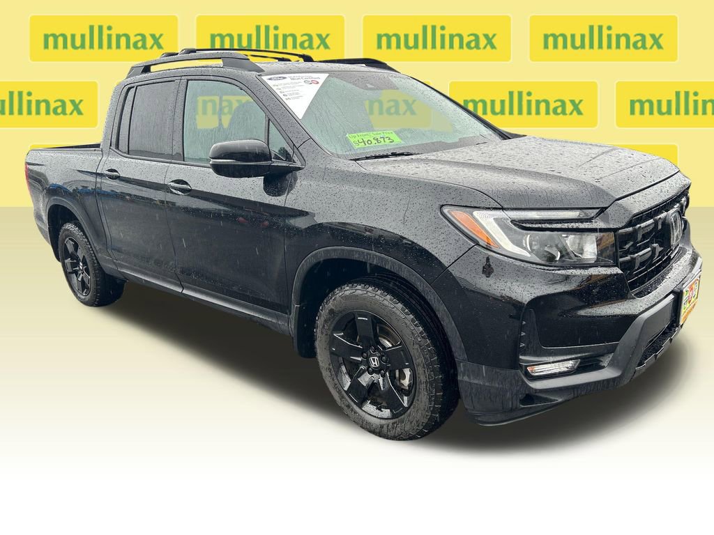 Used 2025 Honda Ridgeline Black Edition image 1