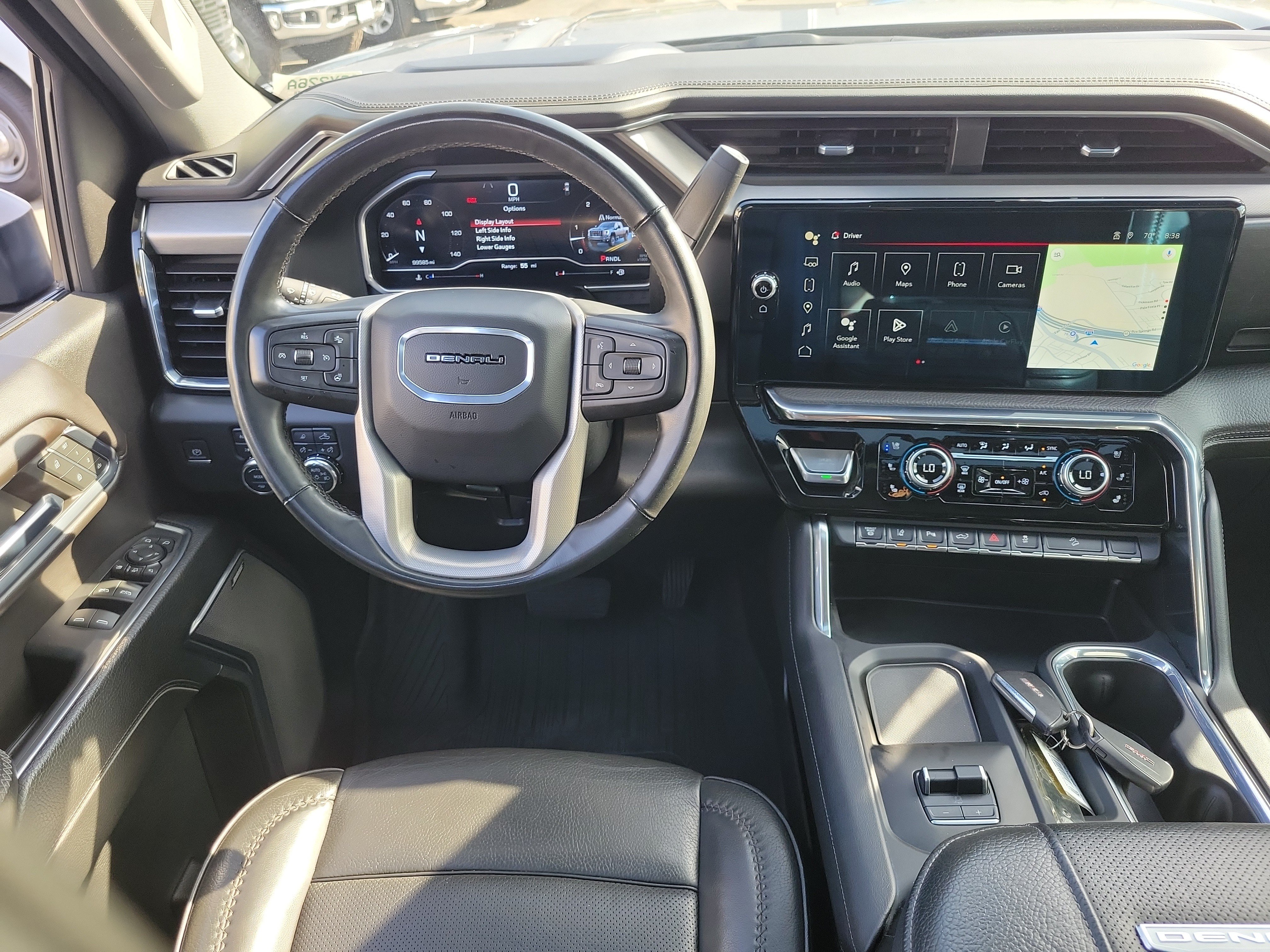 Used 2024 GMC Sierra 2500 Denali w/ Denali Reserve Package AWD/4WD image 4
