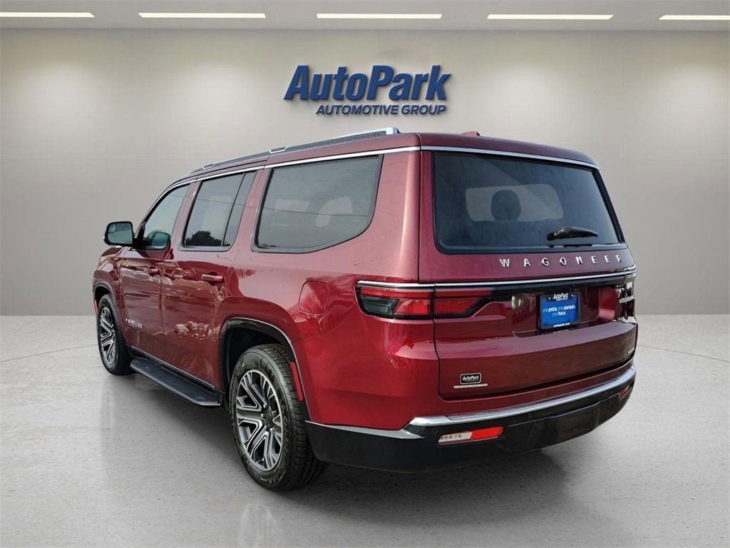 Used 2022 Jeep Wagoneer Series III w/ Flexible Seating Group image 3