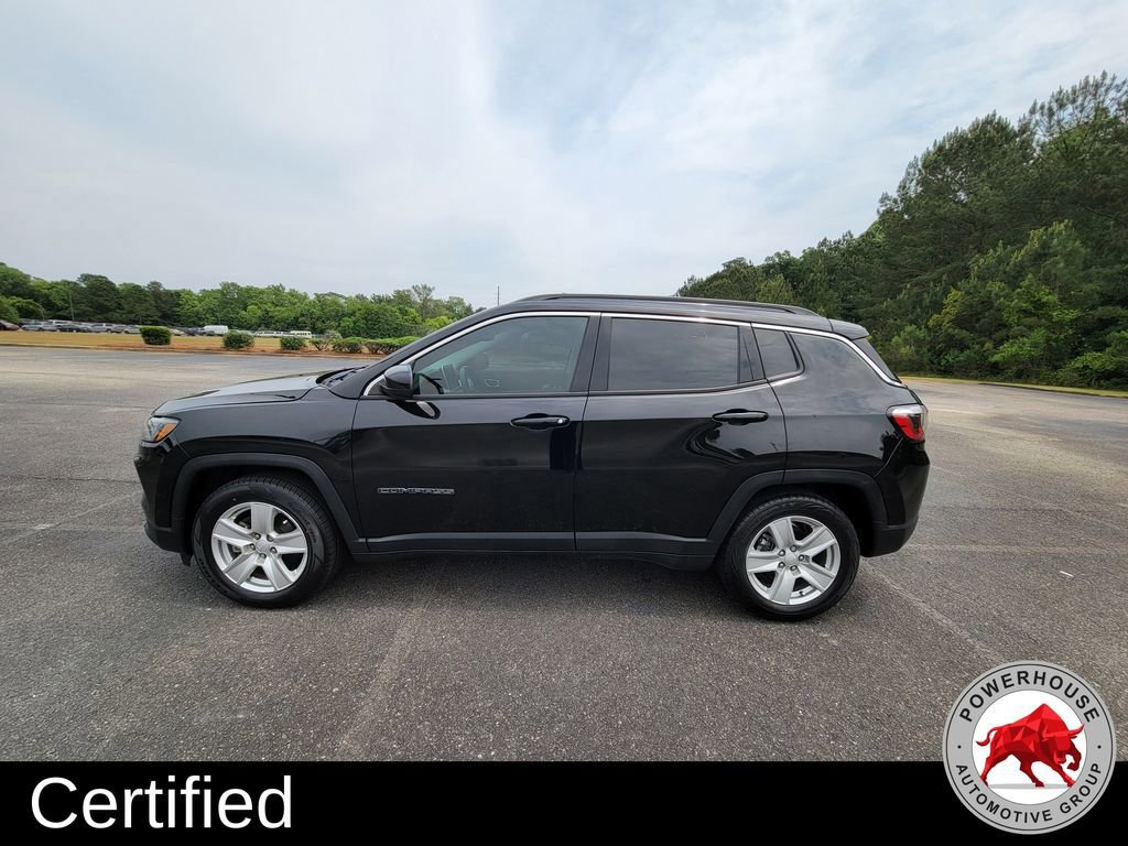 Used 2022 Jeep Compass Latitude w/ Sun and Sound Group image 2