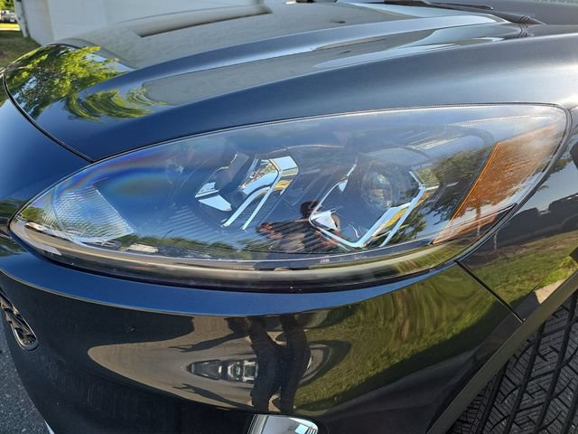 Certified 2022 Ford Escape SEL FWD image 29