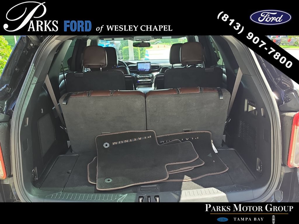 Certified 2023 Ford Explorer Platinum w/ Equipment Group 601A RWD image 9